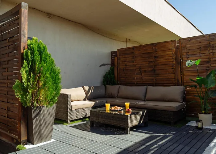 Sunset Rooftop Apartment Near Baba Novac