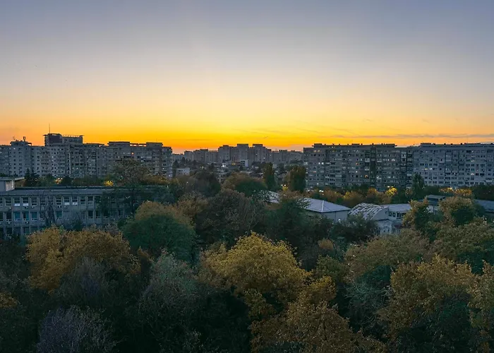 Sunset Rooftop Apartment Near Baba Novac